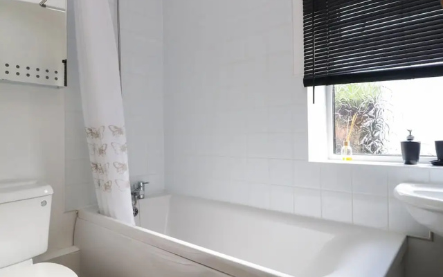 2 Hill View Bungalow