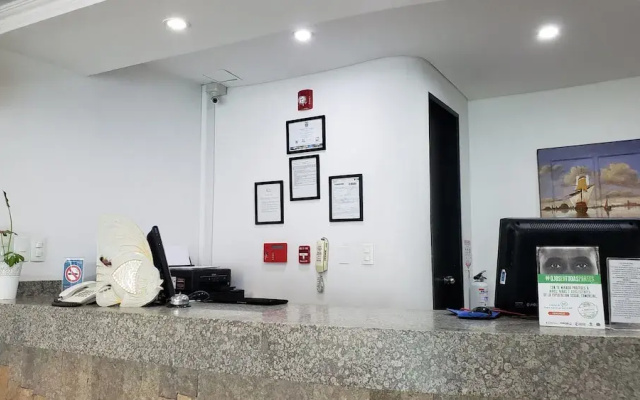 Hotel Santa Marta Real