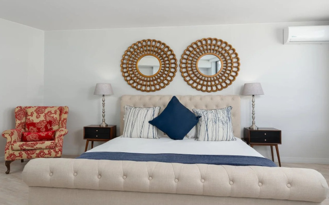 Greenwich Square Luxury Apartments