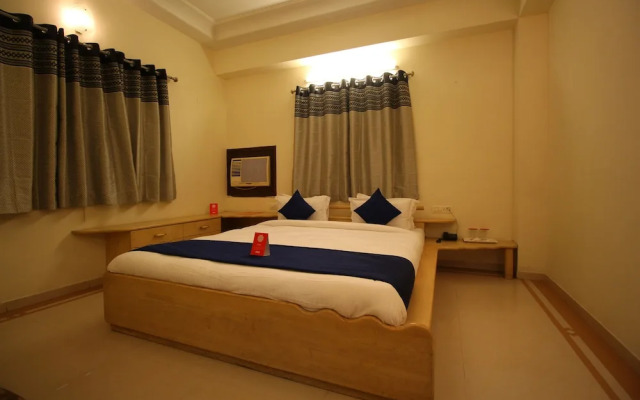 OYO 8949 Atman Bungalows
