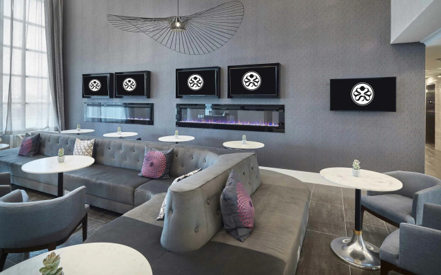 Sandman Signature Plano - Frisco Hotel
