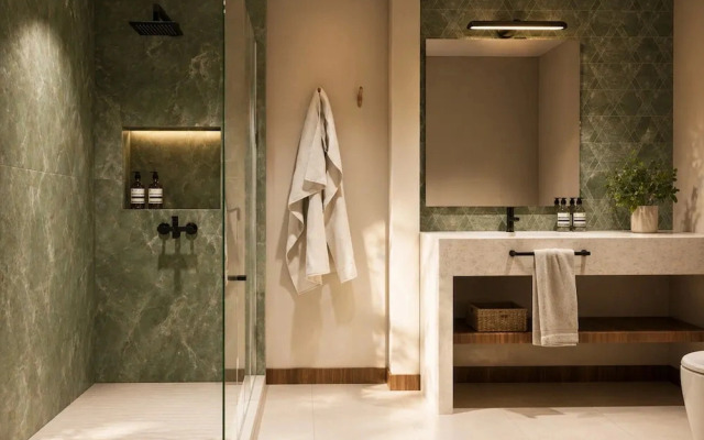 Montara Hotel, Tapestry Collection by Hilton