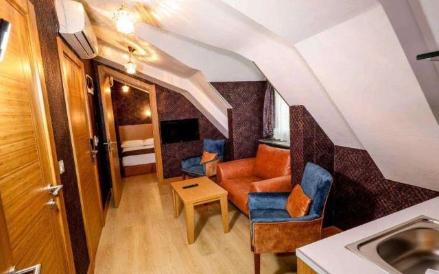 Grand Elmira Suites