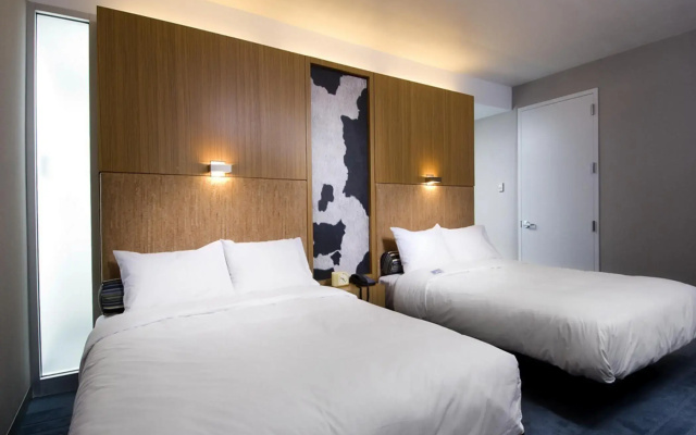 Aloft Tempe