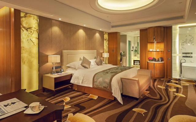 Royal Oriental Garden Hotel