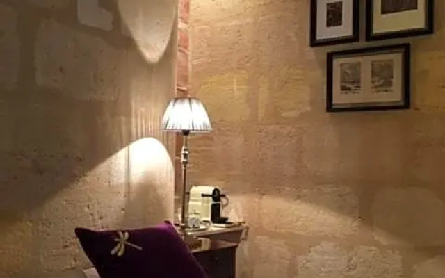 BB Bordeaux Wine Lodge