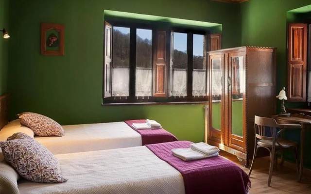 Hostal Peña Santa