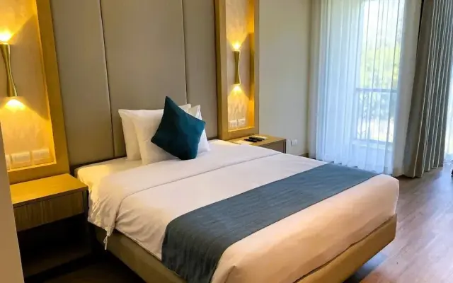 Jamins Hotel & Resort Inc