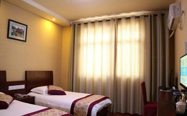 Wanning Holiday Hotel