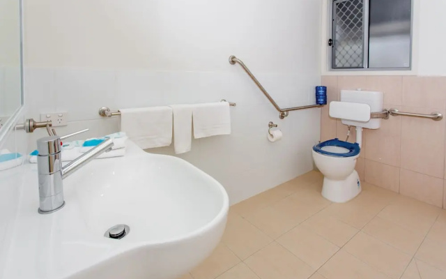 Woolgoolga Lakeside Holiday Park