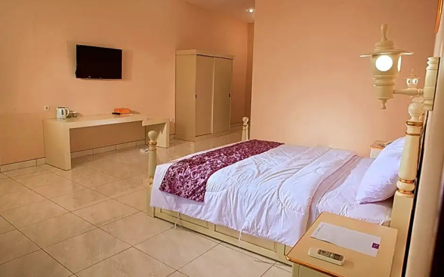 Krakatau Kahai Beach Hotel