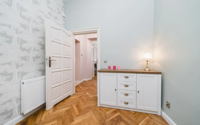 Krakow Royal Apartment