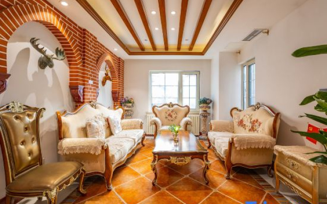 World Hotel·German-Style Villas (Qingdao Zhanqiao Xinhaoshan Subway Station)