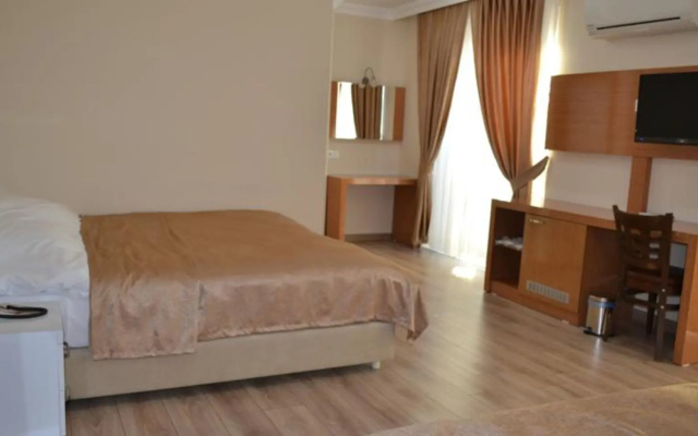 Dosemealti Otel