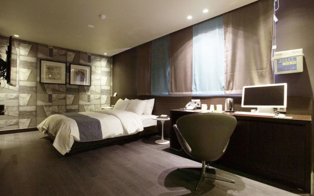 Ann Motel