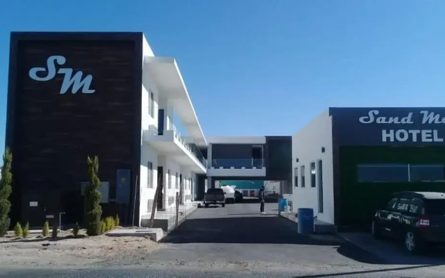 Sand Mar Hotel