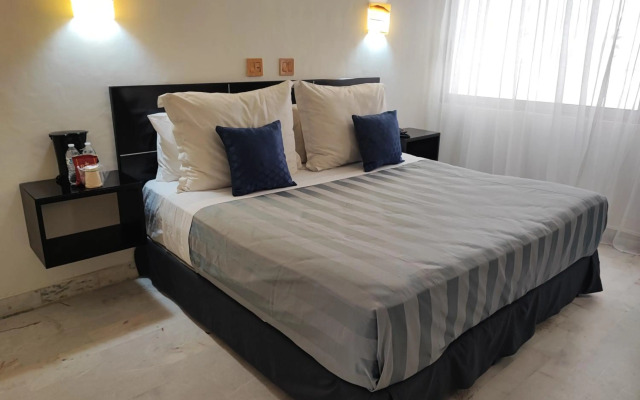 Hotel May Palace