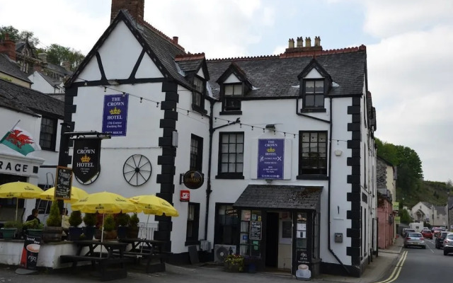 The Crown Hotel