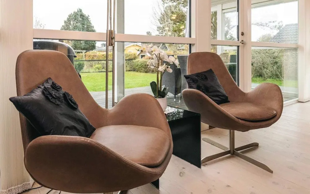 8 Person Holiday Home in Bogense