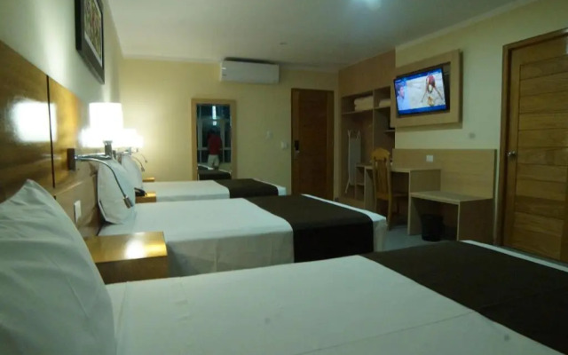 Aguila Dorada Selva Hotel