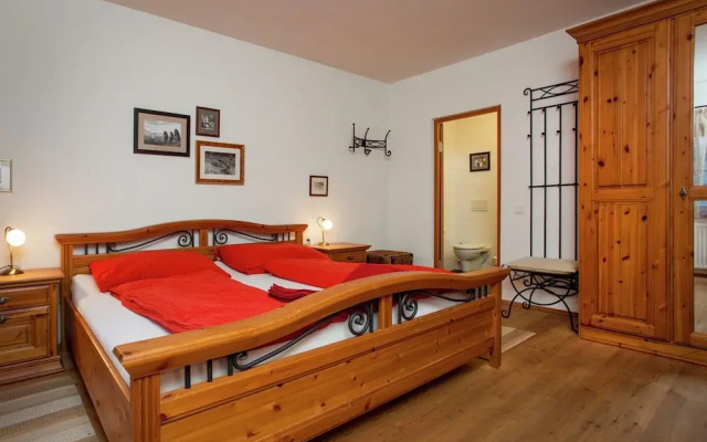 Posh Mansion in Sankt with 2 Saunas, Whirlpool, Hot Tub