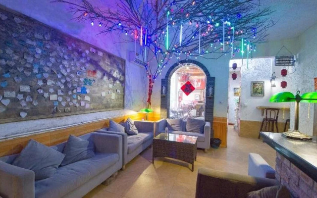 131 International Youth Hostel