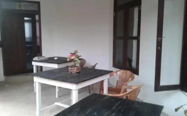 Falcon Hostels, Mirissa