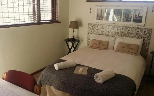 12 on Beach Guest House