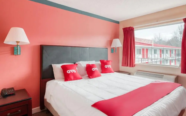 OYO Hotel Fayetteville S Eastern Blvd