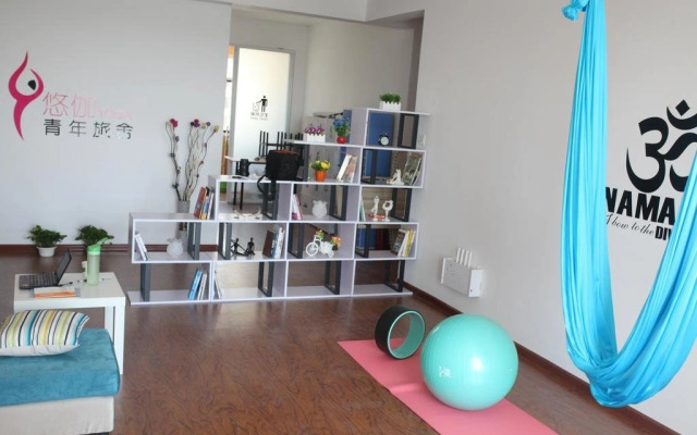 Yoga Youth Hostel