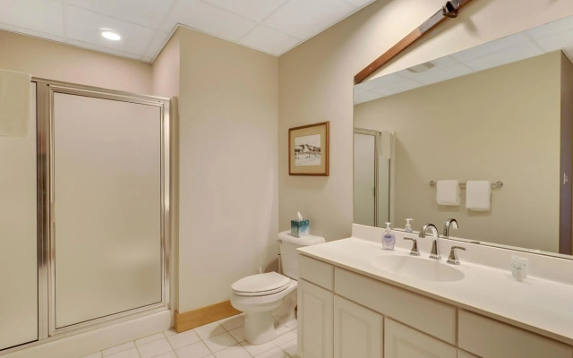 692 Disciples Village Condo