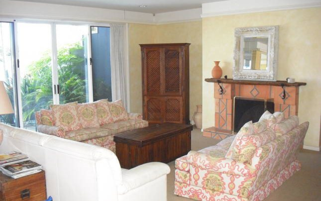 Sanctuary Cove Villas