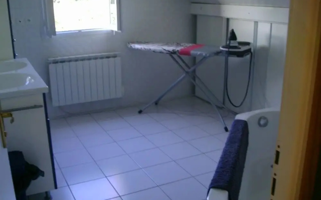 Dormez au coin du bois Vaujours
