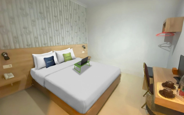 Urbanview Hotel Mulia Indah Palopo