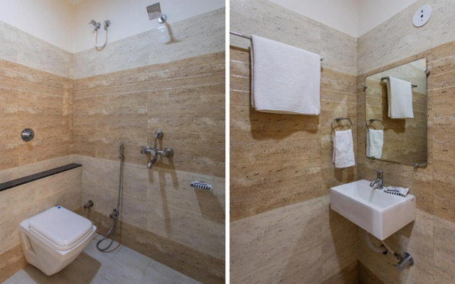 OYO 29231 Hotel Agarwal