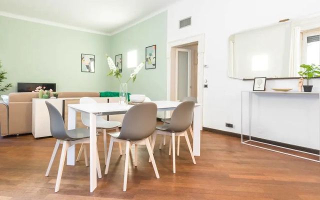 ALTIDO Poets Apartment
