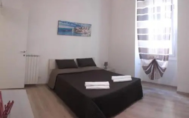 Alysia Apartment