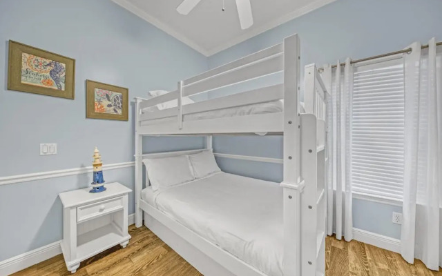 Destiny Casa