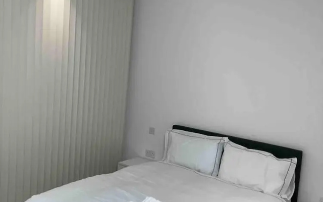 Impeccable 1-bed Apartment in London