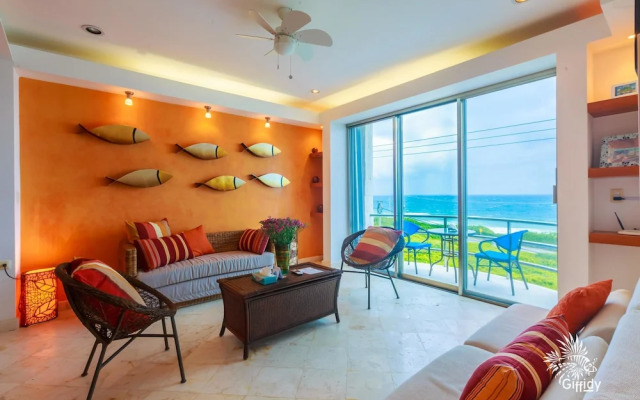Deep Blue Condos - 202