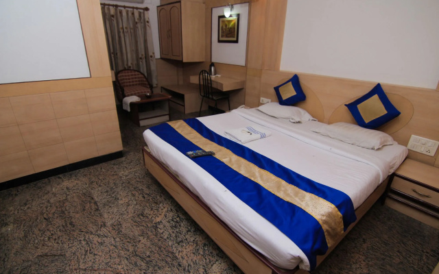 Maple Tree Hotels