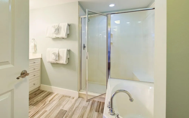 Waterscape A216 2 Bedroom Condo