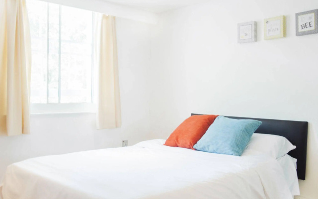 Baker Street Apartments