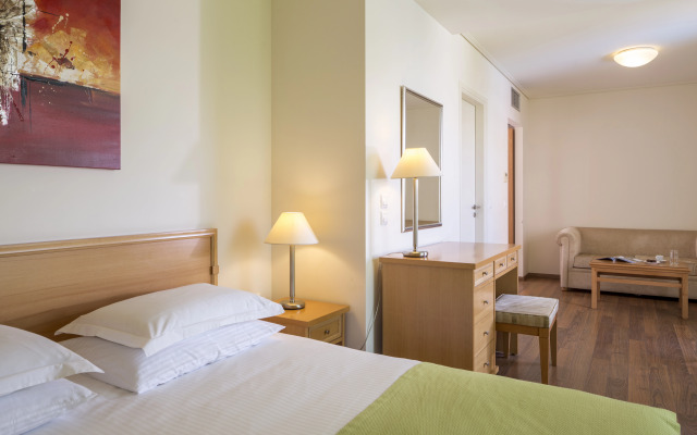 Civitel Attik Rooms & Suites