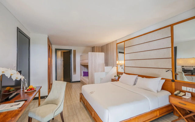 Lv8 Resort Hotel
