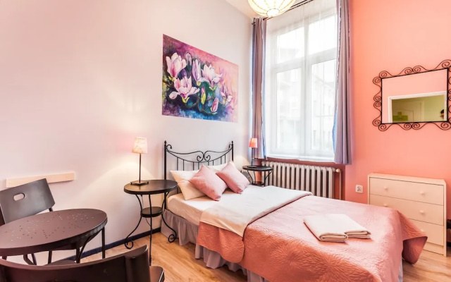 The Secret Garden Apartment II