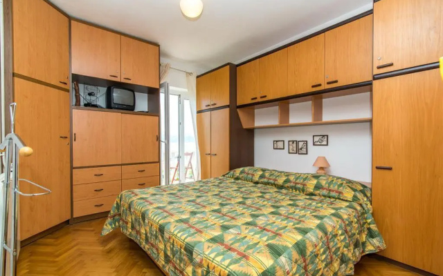 Apartments Vrandecic