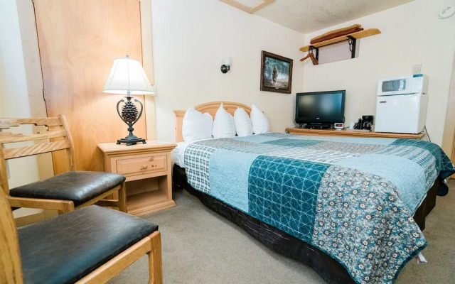 Battle Creek Lodge