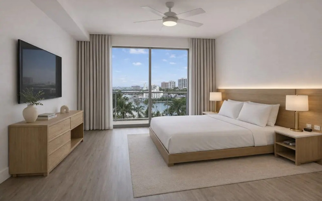 CW Hotel