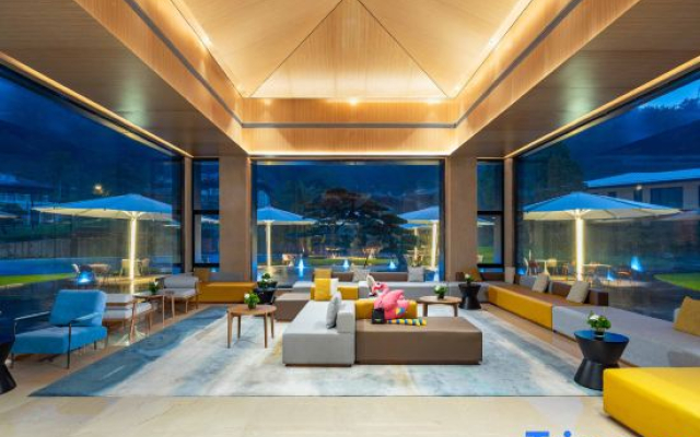 voco NINGBO DONGQIAN LAKE by IHG